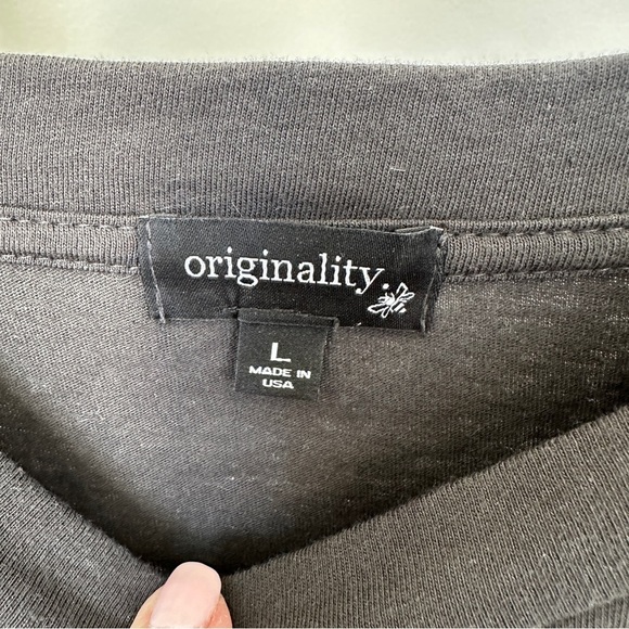 Originality Cropped Black Motorcycle Short Sleeve T-Shirt Size Large - Picture 8 of 9